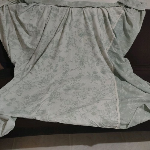 Duvet cover slightly used 1.80×2.00 with buttons