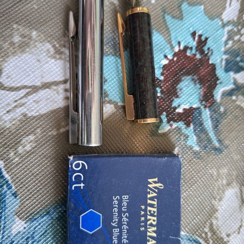 Waterman pens set of 2 used with 5 replacement tanks made in France