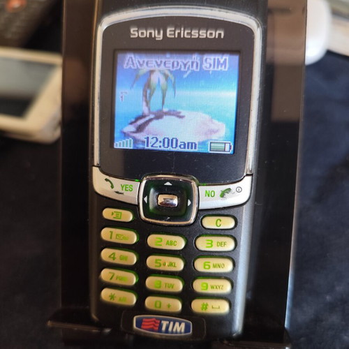 Sony Ericsson T290i vintage mobile phone used