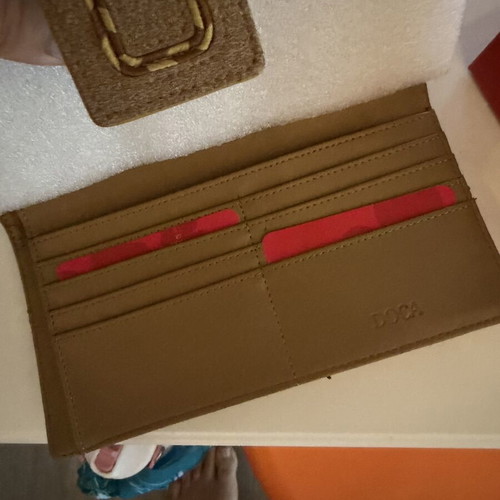Doca women's wallet, brown taupe with embossed texture and gold details