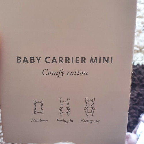 Baby Bjorn baby carrier like new