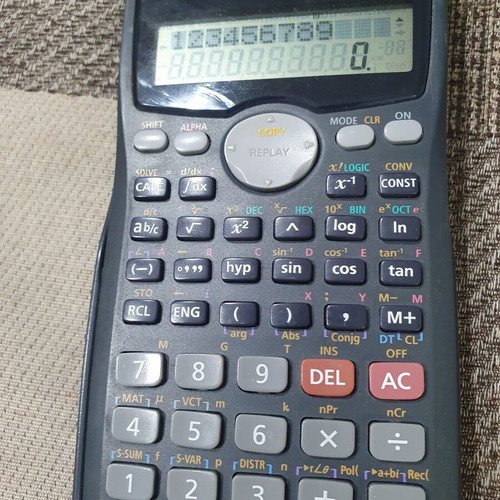 Casio Scientific Calculator fx-570MS like new