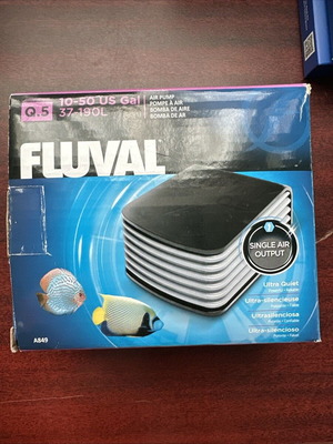 Fluval Q.5 air pump new for aquariums 37-190 liters