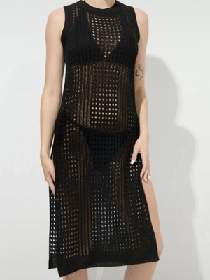 Knitted kaftan black, new, medium size, side slits, straight cut