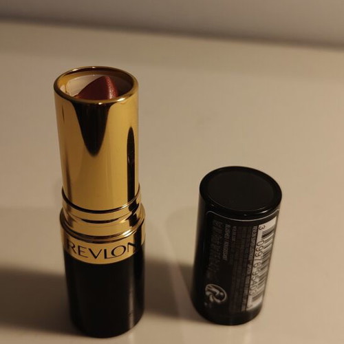Revlon lipstick shade 420 pearl blushed
