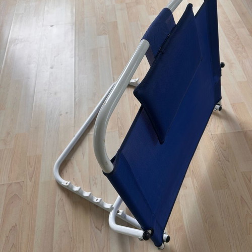 Adjustable back support chair like new for bed and relaxation
