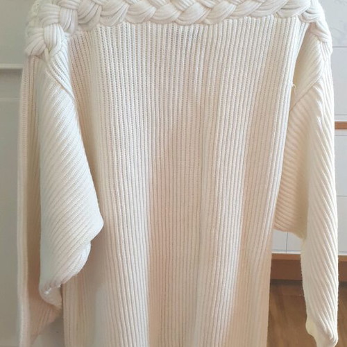Women's white pullover size L made in Greece like new, wool 30% acrylic 70%