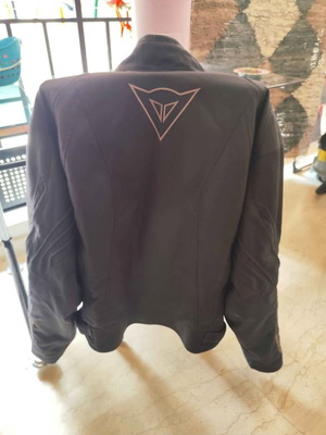Dainese motorcycle jacket like new, XXL size