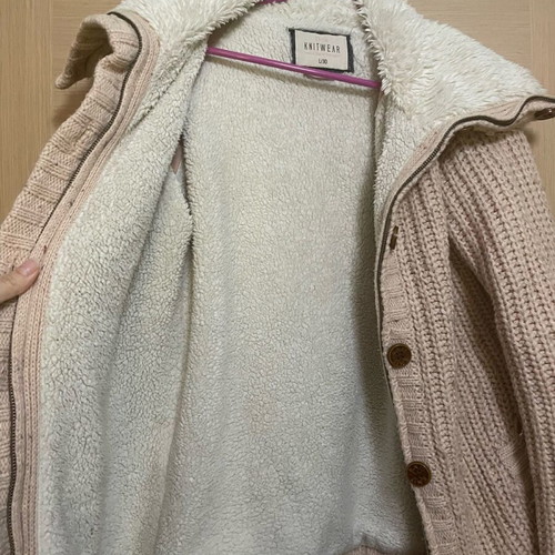 Bershka long cardigan like new, white and pink with fur lining