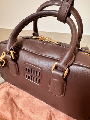 Brown handbag and crossbody bag new