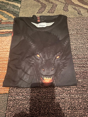 Bittersweet Paris Dragon short sleeve t-shirt size M like new