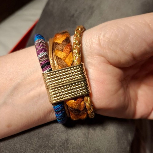 Wristwatch new women's brown multicolor with Paris design