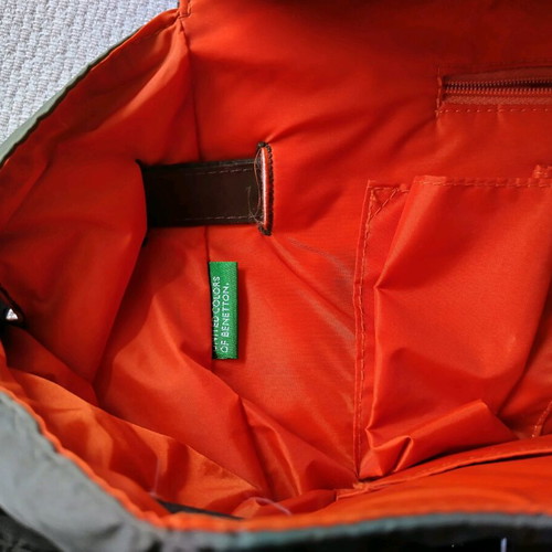 Benetton shoulder bag green like new with multiple compartments