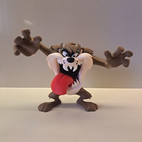 Tasmanian Devil figure like new, 18 cm