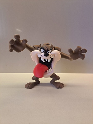 Tasmanian Devil figure like new, 18 cm