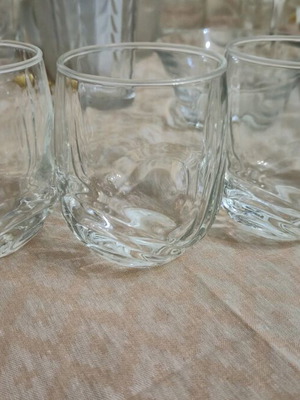 Set of 3 whiskey-wine glasses unused
