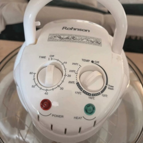Rohnson white halogen oven like new