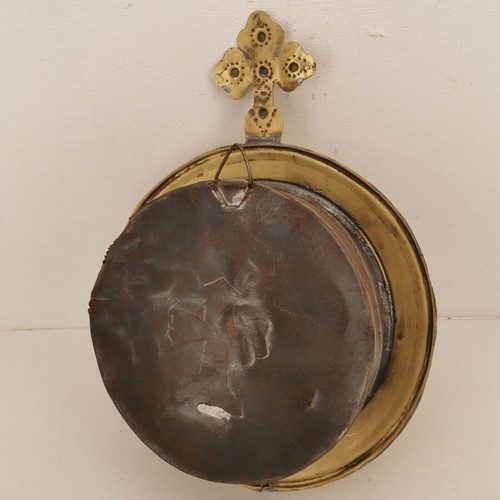 Stefanothiki used decorative item