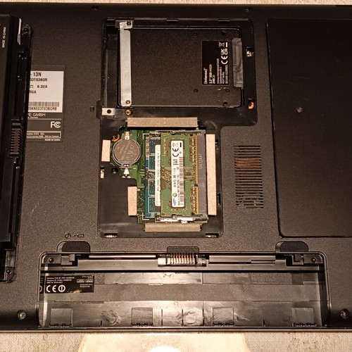 Toshiba Satellite L70-A 17.3" laptop used, i5-4300M, 8GB RAM, Nvidia GPU, 240GB SSD