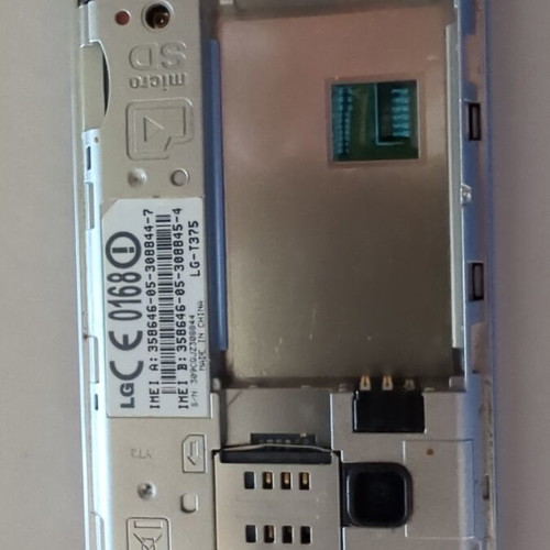 LG T375 Cookie Smart used for parts or repair