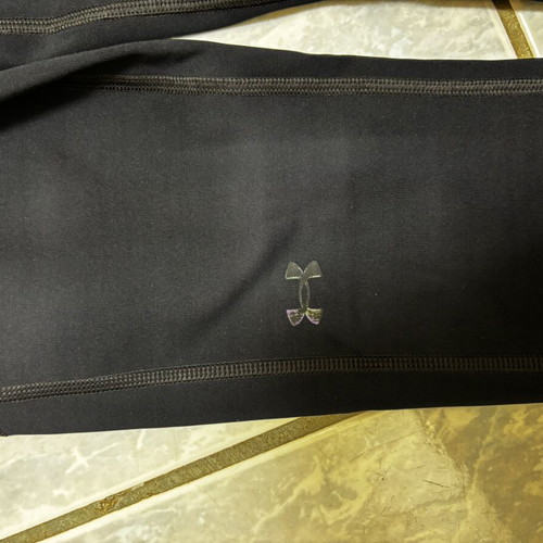 Under Armour women's leggings used, black, size XS