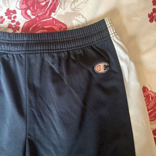 Champion shorts medium like new, blue
