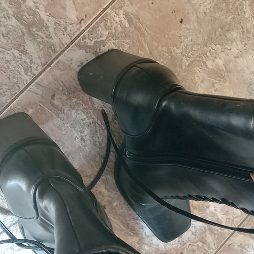 Tulipano women's leather boots like new, black, size 39