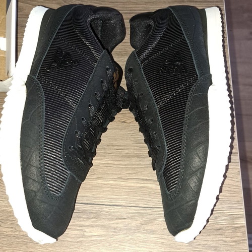 Le Coq Sportif men's sports shoes new, black, size 41