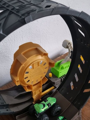 Hot Wheels Monster Trucks Epic Loop Challenge Σούπερ Λουπ Σετ Παιχνιδιού σαν καινούργιο