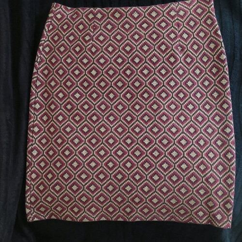 Kiabi skirt like new with gold thread, multicolor, size M