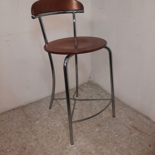 Tables + stools