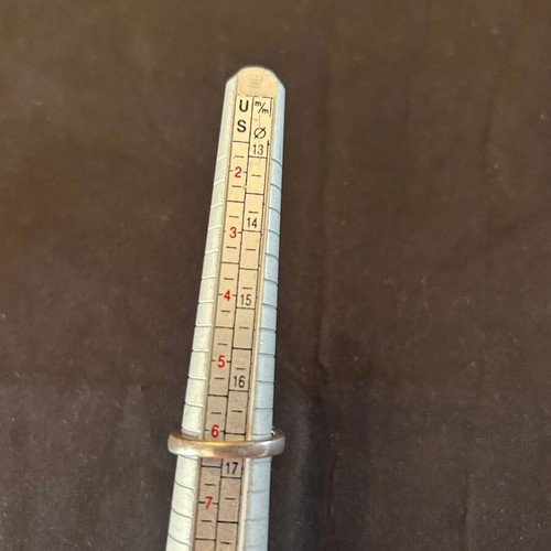 Vintage silver ring like new