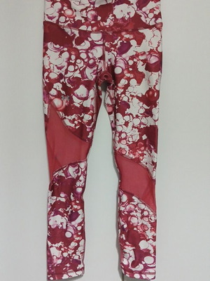 Under Armour leggings like new, size XS