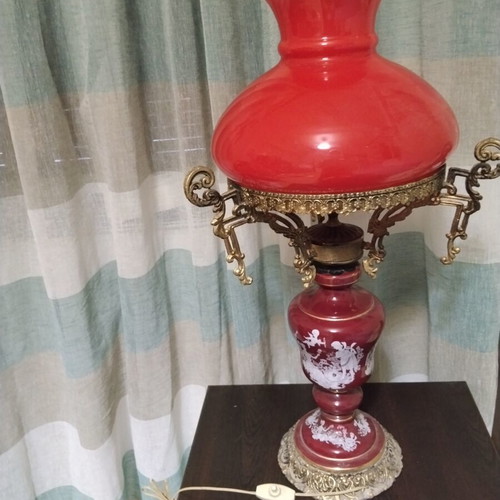 Table lamp with double glass