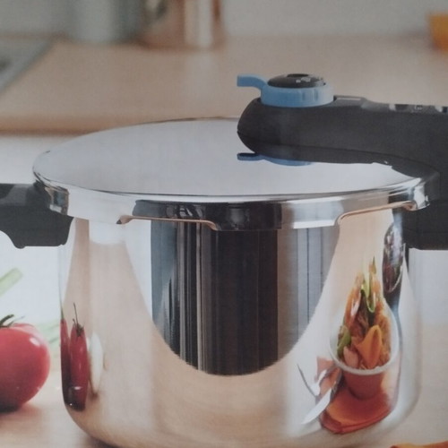 Tefal Pressure Cooker new, sealed