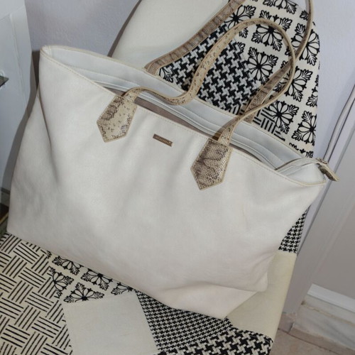 David Jones women's bag like new, beige