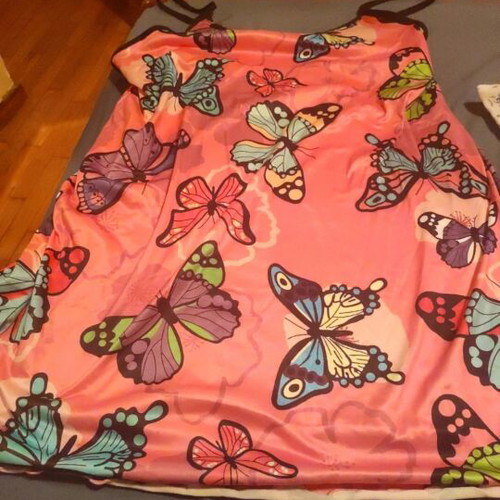 Pink nightgown with butterflies, like new, Shein XXL