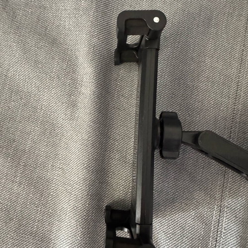 Car Headrest Tablet Holder like new