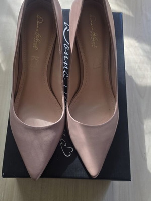 Donna Italiana high heels new, genuine leather, pink powder, 7cm