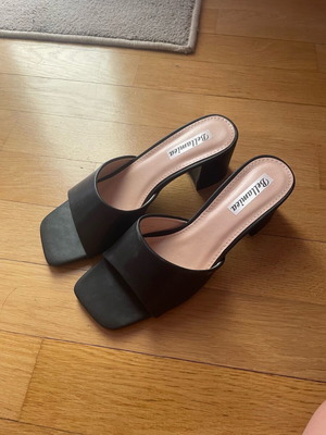 Black low heels new, size 38