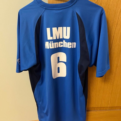 Nike LMU Munchen football shirt like new, size M
