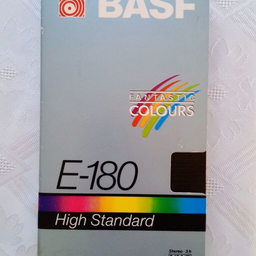 VHS Videocassette Sydney 2000 Olympic Games, like new, 3 hours