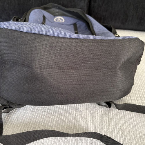 Penguin Original Backpack like new, black and blue