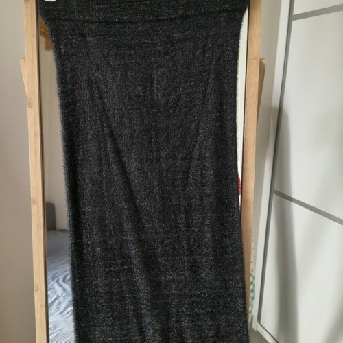 Zara Monti knitted skirt like new, black with gold thread