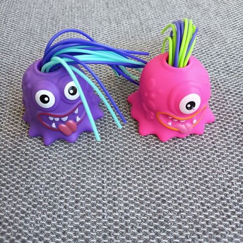 Apli Screaming Monsters figures used with elastic hair and funny sounds