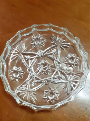 Vintage Anchor Hocking Star of David Glass Nut Dish like new