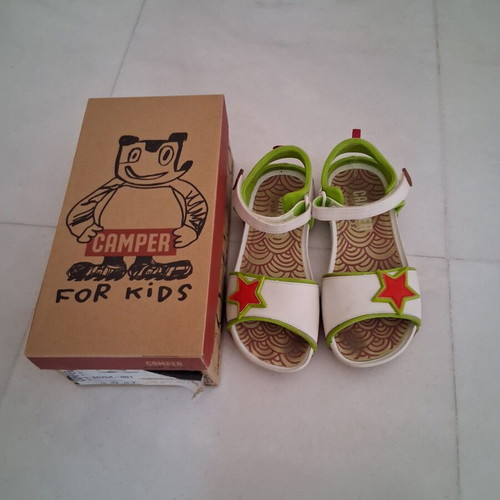 Camper kids sandals like new, size 33, white