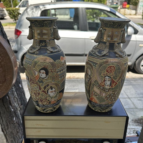 Chinese vases pair used, excellent condition