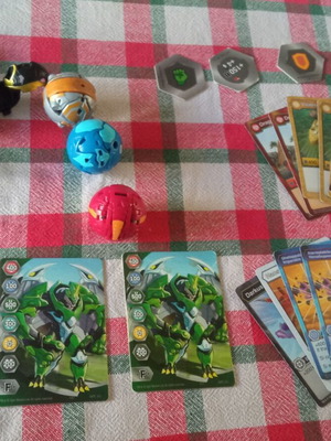 Bakugan used figures, tazos and cards set