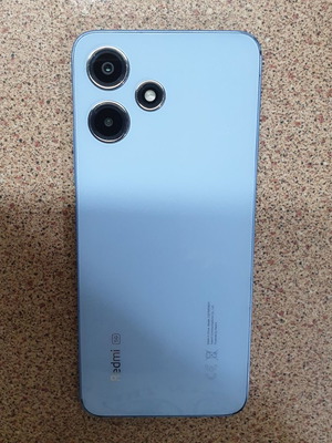 Redmi 12 5G 128GB 4+4GB Android smartphone σαν καινούργιο, ασημί, NFC